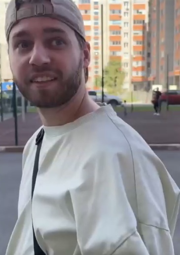 Даже не знаю, что и лучше