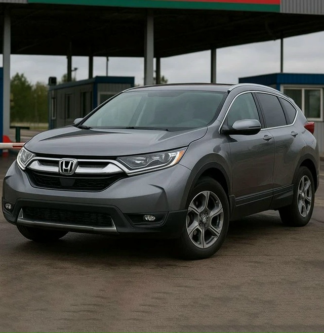 Мошенники обманули его, используя современные техноло...