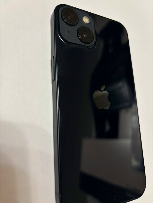 Фото 1-3. Продам iPhone 13. В хорошем состоянии.
128 ГБ. Цвет: с?...