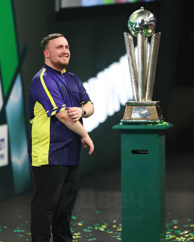 Перед вами самый сексуальный спортсмен Земли — 18-летний чемпион мира по дартсу Люк Литтлер
В опрос