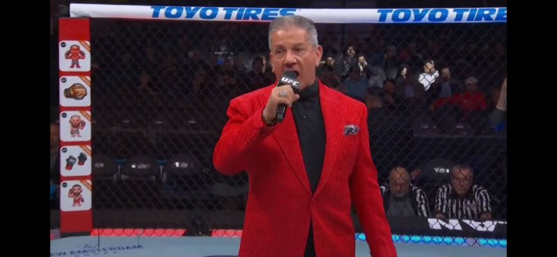 Менее 5% экранного времени занимают подарки.
Паша просто выступил спонсором наравне со всеми осталь