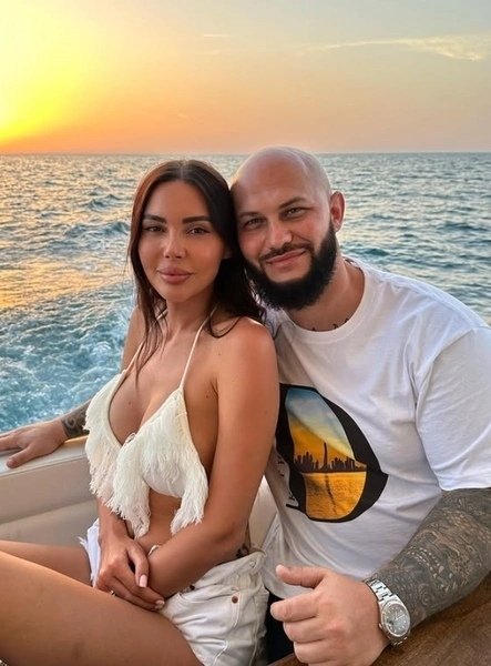 Оксана Самойлова не планирует мириться с Джиганом😅
?...