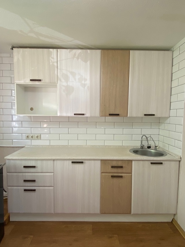 Срочно продам кухню в связи с переездом, пишите!
4000 р