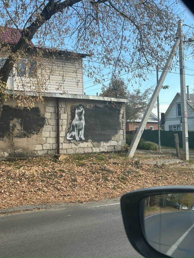 Обожаю этого собакена! Каждый день провожает и встреча...