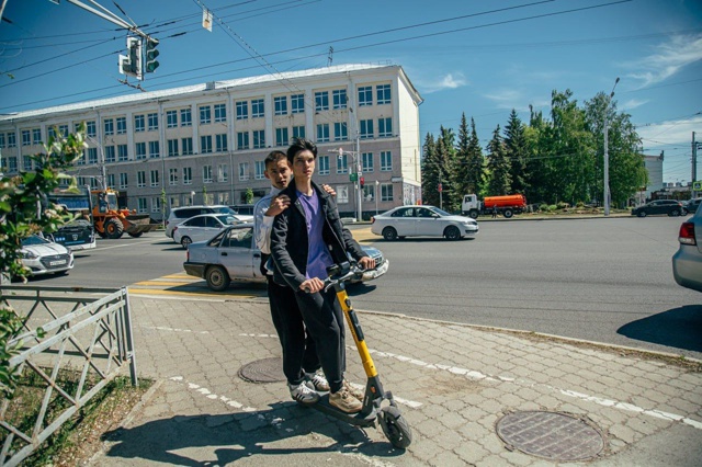 🛴В Благовещенске первыми в России ввели полный запре?...