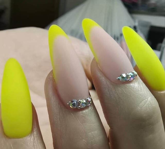 Что может быть приятнее нового маникюра?! Наверно толь?...