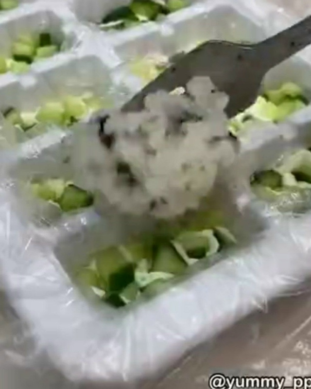 Очень ленивые роллы в форме за 5 минут - вкусные, быстры?...