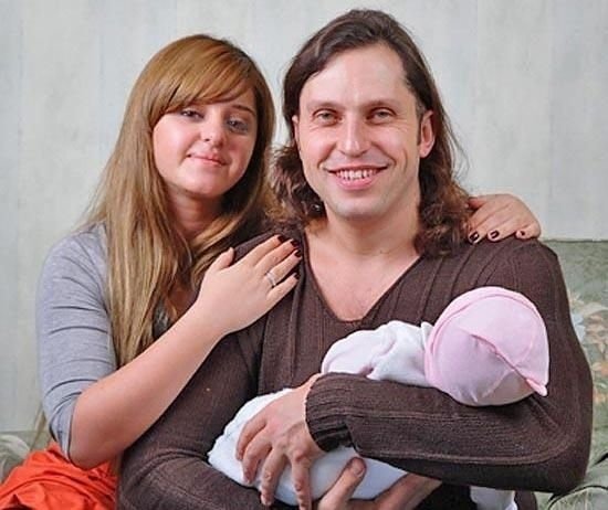 Вот это Александр Ревва с женой изменились😅 Деньги т?...