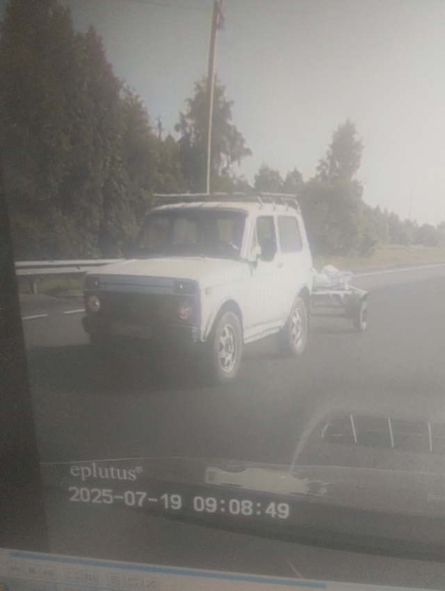 Отдел Госавтоинспекции разыскивает автомобиль Нива с ...