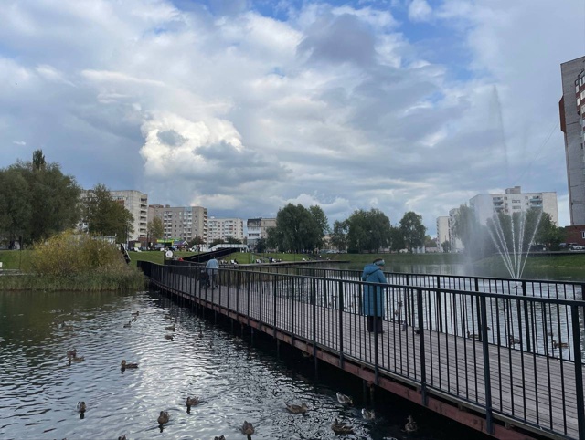 Почему в лицее дарят подарки на день учителя не только ...