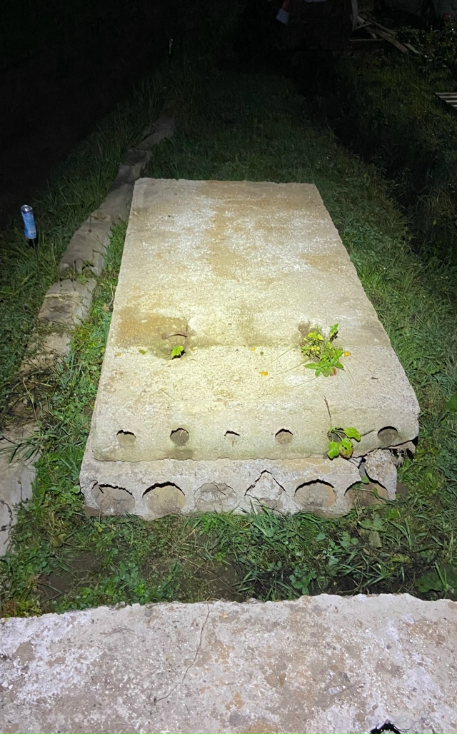 Продам:
ФБС блоки новые 2.4/3/6 - 6 шт
Плиты пустотелые 6.3/...