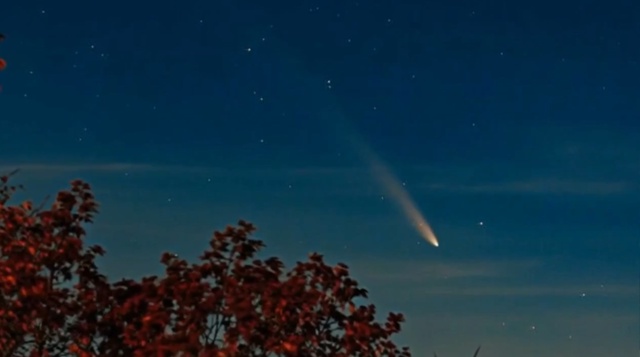 Россияне 21 октября увидят комету C/2025 A6 (Lemmon) впервые за ...