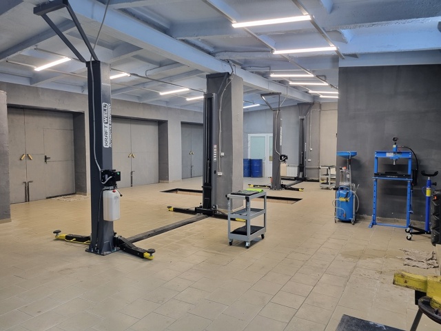 ТВОЯ МАШИНА. ТВОЙ СЕРВИС. ТВОИ ПРАВИЛА.
Поменяй масло с...