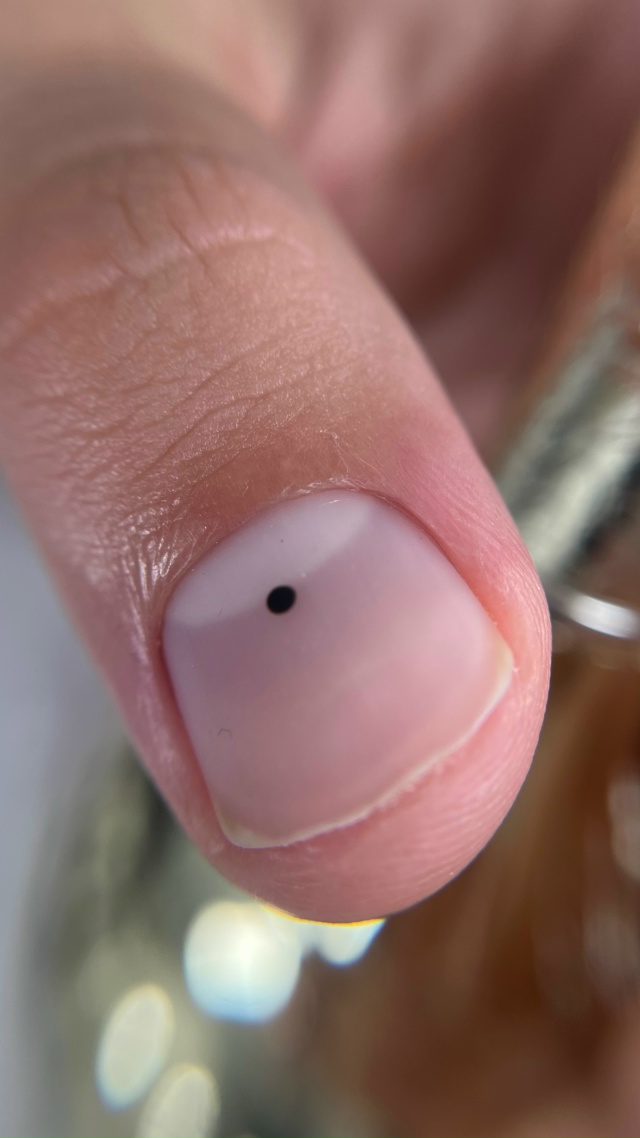 Мужской маникюр и педикюр… Позор или нет?
Конечно же н...