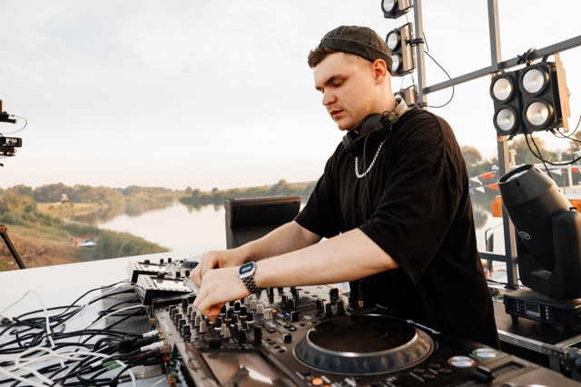 WeLove Drum & Bass Rave: МАТРЁШКА отгремел 19 июля на пирсе «Край З...