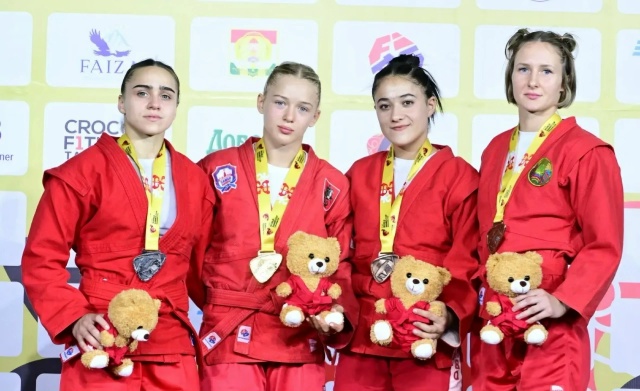 🥈Поздравляем Кузьмину Дарью студентку 43 группы ЧГАФК...