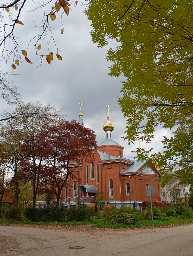 Сентябрьские дни словно акварель - яркие краски осени ...