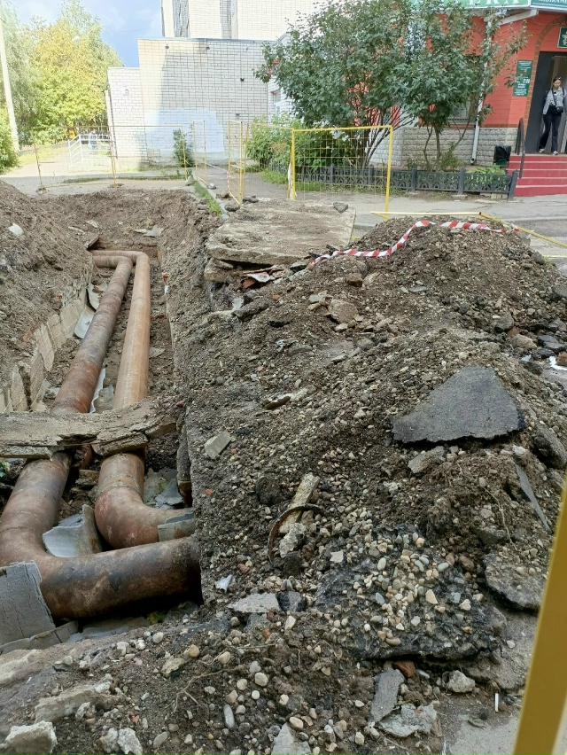 Скажите, что с ОТОПЛЕНИЕМ на ул. Строителей , квартиры х...