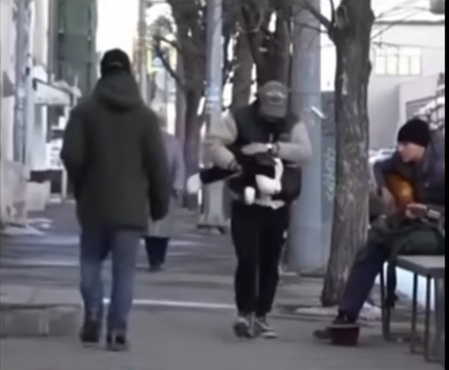 😅У одноногого музыканта на таком стрессе сразу нога о...