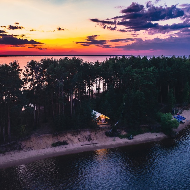 Безумной красоты закат на Рыбинском море ❤
📷 Алексан...
