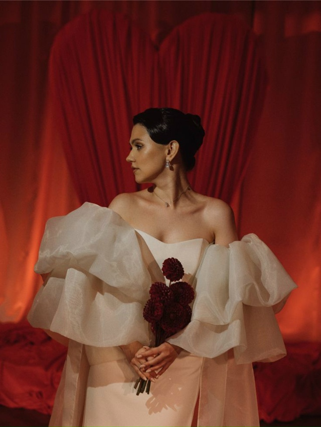 Смелый и непривычный монохром на свадьбе ❤
Вы бы реши?...