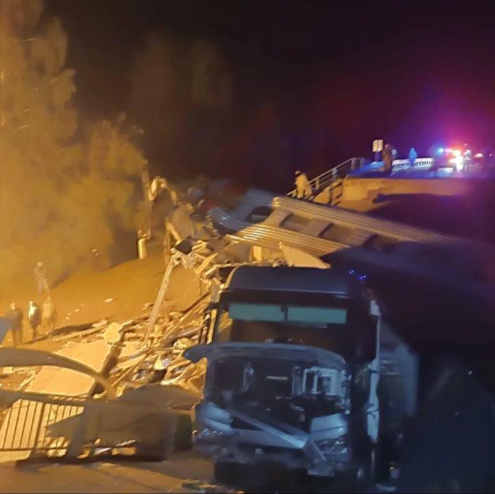 🚁 Власти готовят авиацию для транспортировки пострадавших в Москву