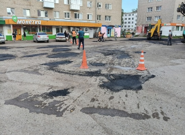 🚧 Внимание! Ремонтные работы на торговой площади мкр. ...