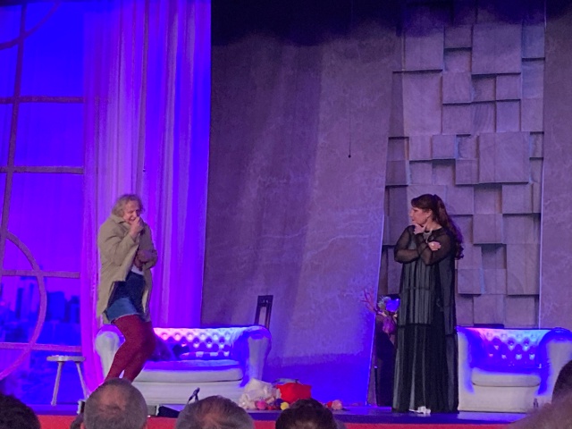 Всем рекомендую сходить на спектакль! Отличная постан?...