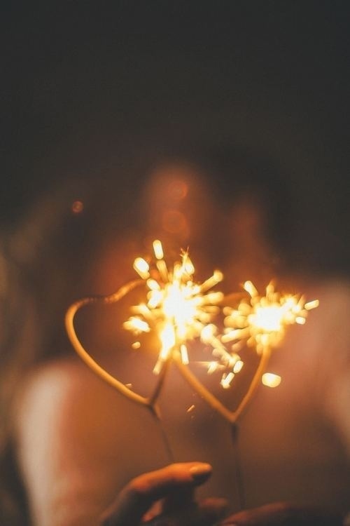 живите.
улыбайтесь.
любите.