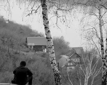 — Ура! Папка приехал! Папа, папка! Ты же нас не бросишь? ?...