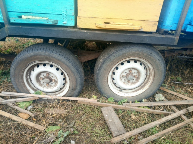 Продам прицеп двухостный. Тел 89068446071 Сергей.