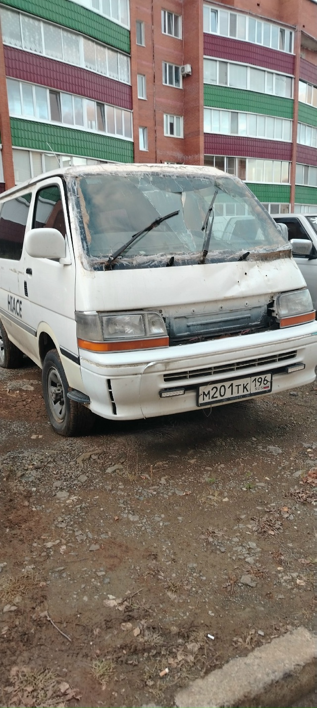 Уважаемые, автовладельцы!Чьи машины стоят почти год бе...