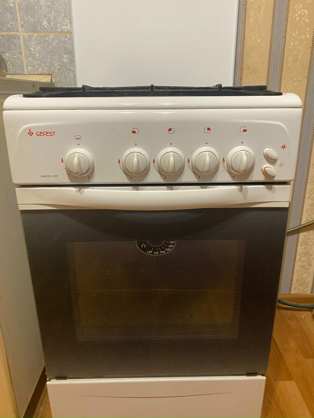 Продам газовую в плиту . Б/у. Отличное техническое сост?...