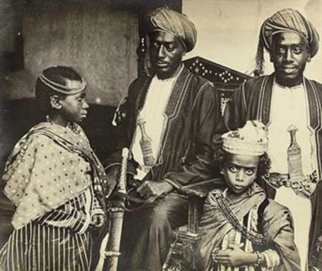 Самая молодая бабушка
Таковой можно считать Мум-зи из ...