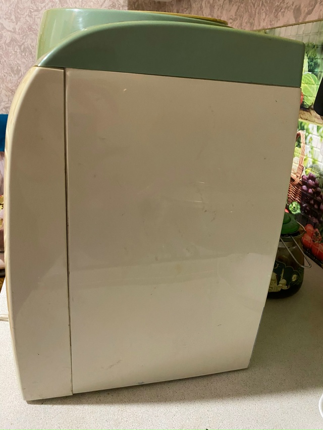 продам кулер для воды
цена 2500
телефон: 89878639302
звонить,и?...