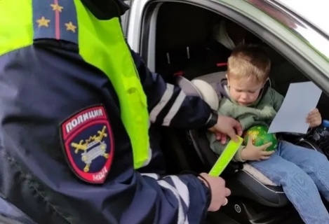 🚘 С 9 января повышаются штрафы за перевозку детей без ?...