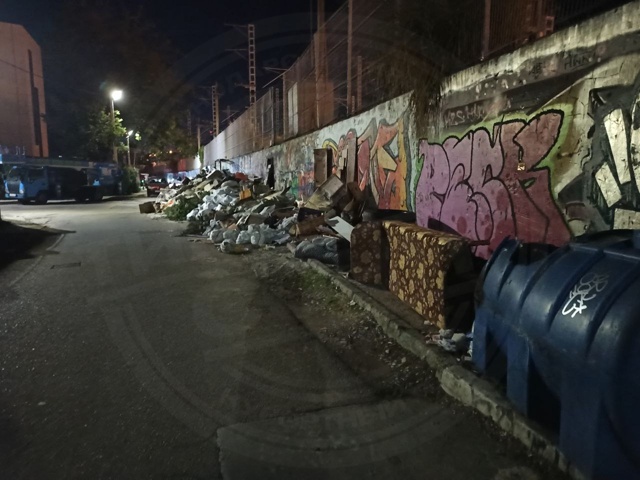 Адлерские улицы превращаются в свалку
Жители улиц Уль...