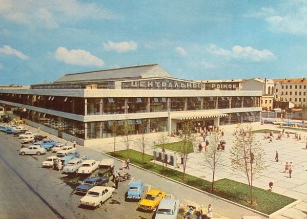 Центральный рынок Воронежа спустя несколько лет после...