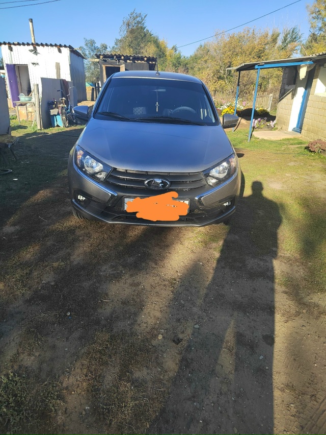 Продам свой личный автомобиль один хозяин 2022 года проб...