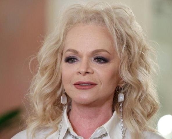 ? Лариса Долина исчезает из новогодних шоу: что проис?...