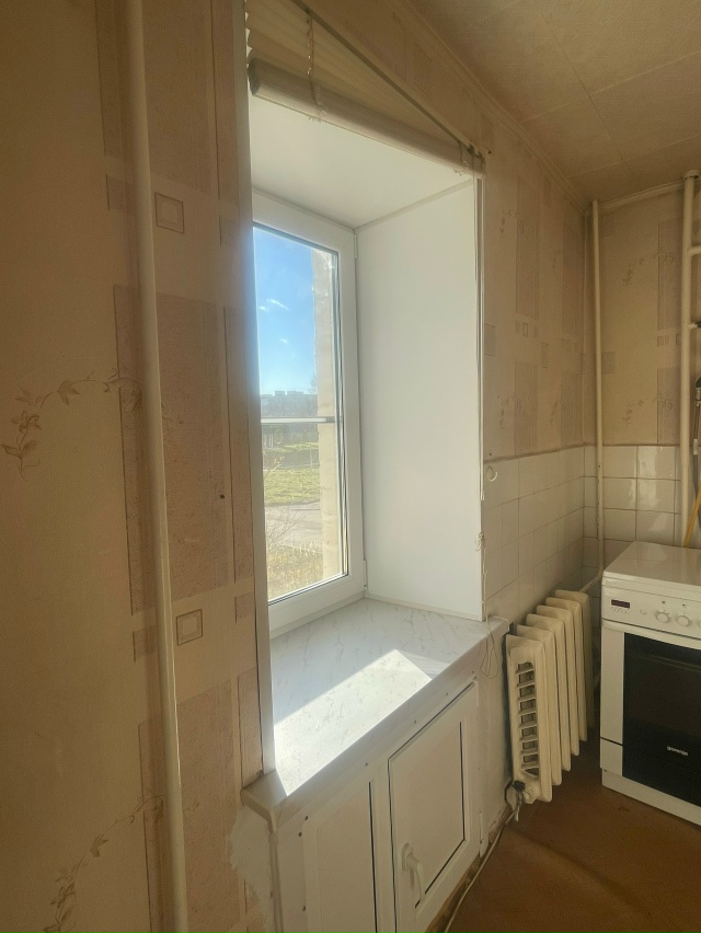 Продам 1-квартиру на 2 этаже в последнем подъезде на ул. ...