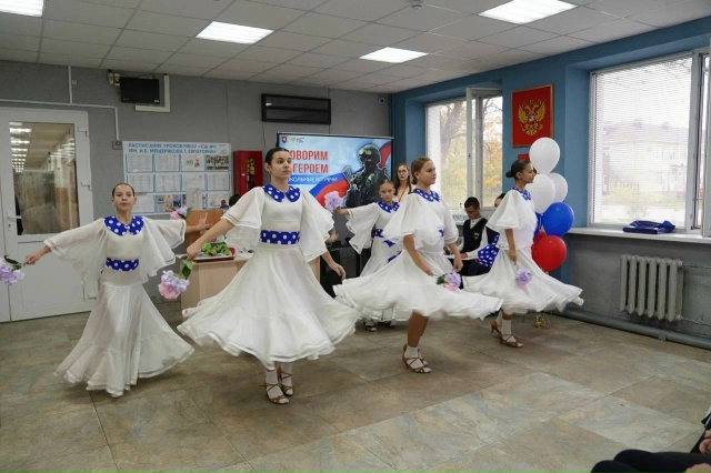 Сегодня в школе №7 в рамках проекта «Говорим с героем» ...