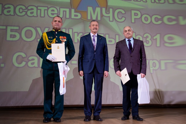 Они были первыми
20 лет назад один из первых кадетских...