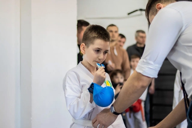 Некоторые вещи не купить за деньги. Уверенность. Силу в...