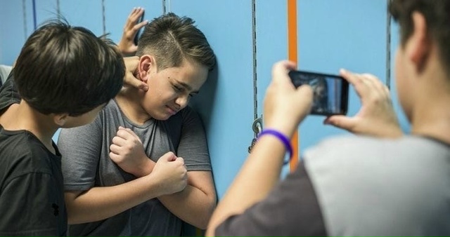 Штрафовать за буллинг и кибербуллинг предлагают в Рос?...