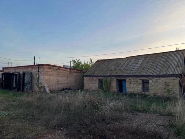 Продаётся земельный участок 1989 кв.м.с надворными пост?...