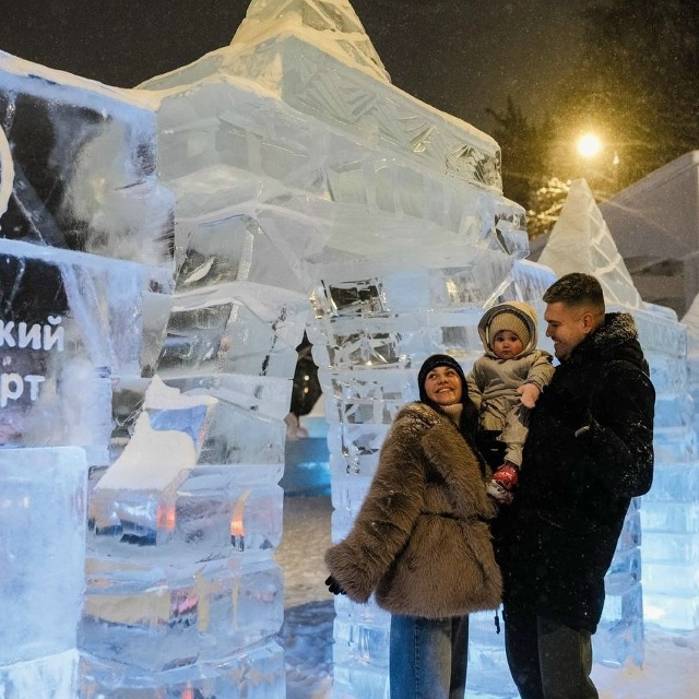 🤩 Мурманский лёд засиял в Москве
На Северном речном в...