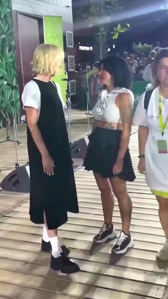 🔥 Новые фотографии 39-летней Юлии Волковой, экс-солист?...