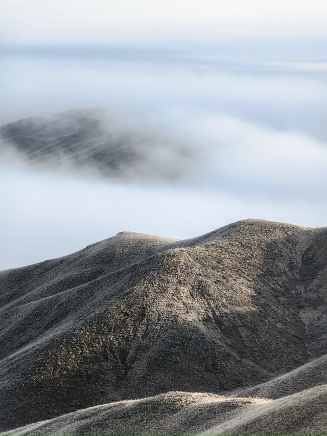 👉 Ноябрь — месяц туманов! 🌫
🍂 Осенняя пора окутыва...