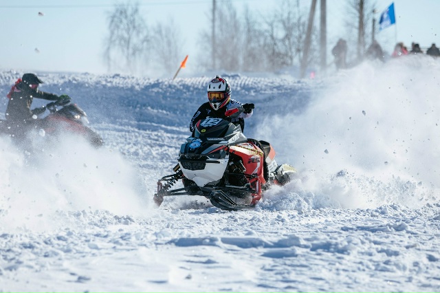 Сохраняем!📌
Гонки на снегоходах «Буран-День» пройдут ...